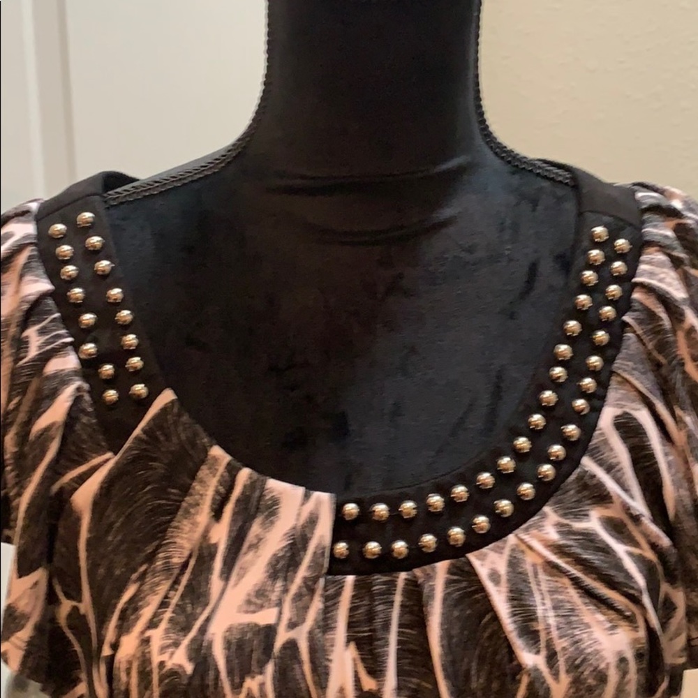 Dress - Picture 3 of 6